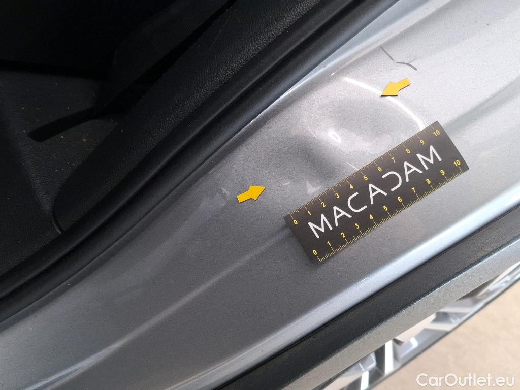  Volkswagen  Tiguan VOLKSWAGEN  Allspace / 2017 / 5P / SUV 2.0 TDI 150 DSG7 Carat Exclusive #24