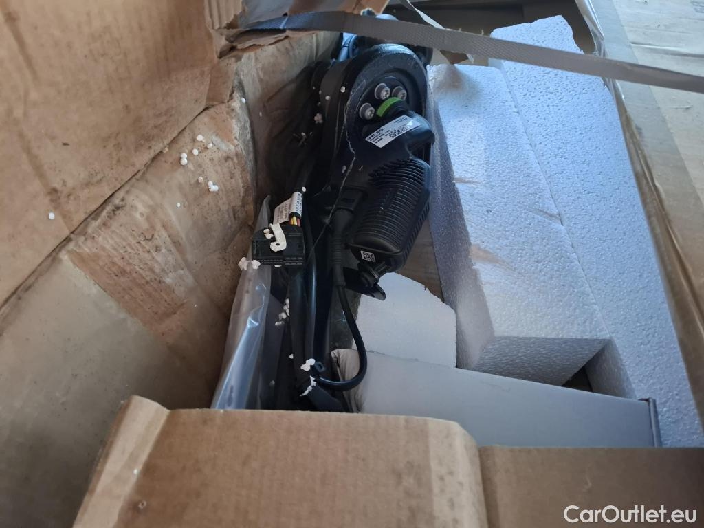  Volkswagen  Tiguan VOLKSWAGEN  Allspace / 2017 / 5P / SUV 2.0 TDI 150 DSG7 Carat Exclusive #94