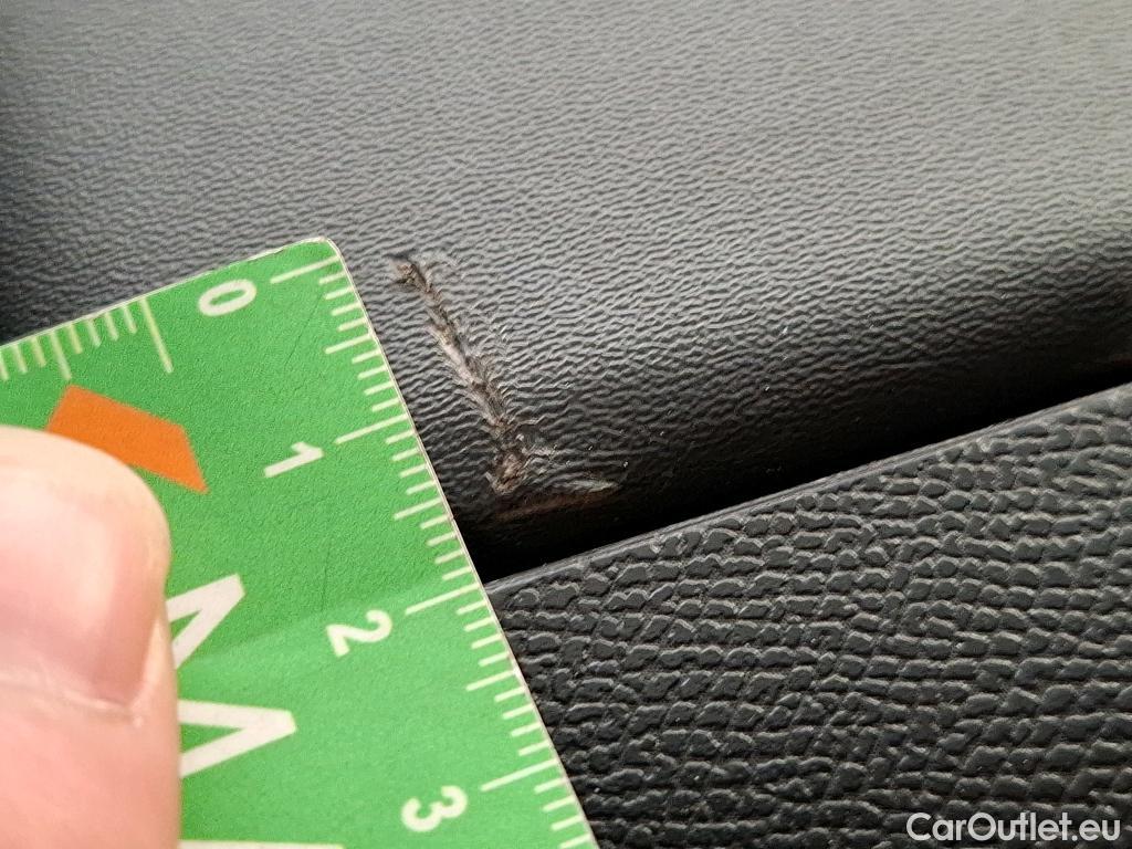  Peugeot  3008  Allure 1.5 HDi 130CV BVA8 E6d #15