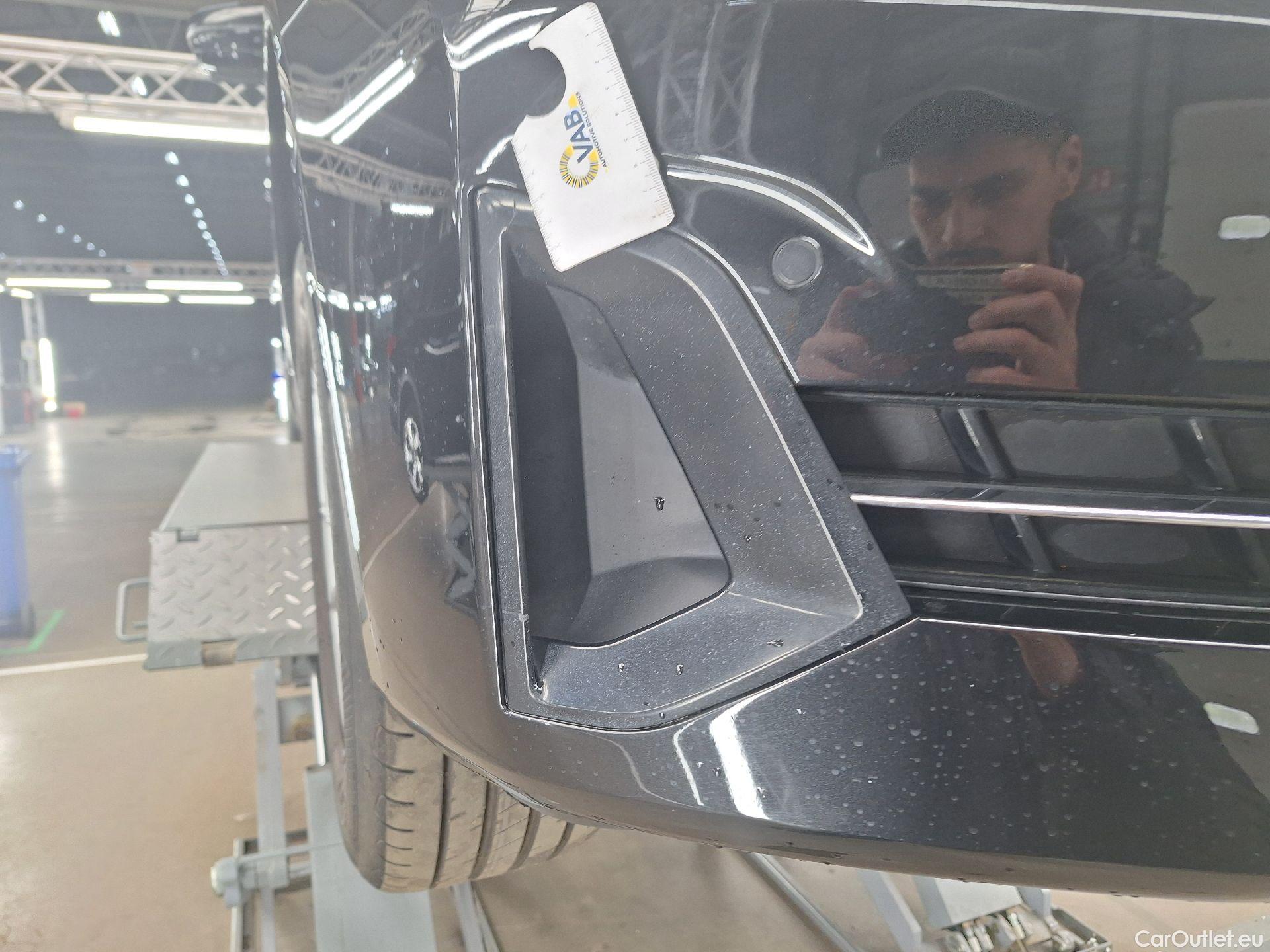  Bmw  Serie 5 BMW, 5-serie FL'20 PHEV, BMW 5 Reeks Berline 545e xDrive 4d #26