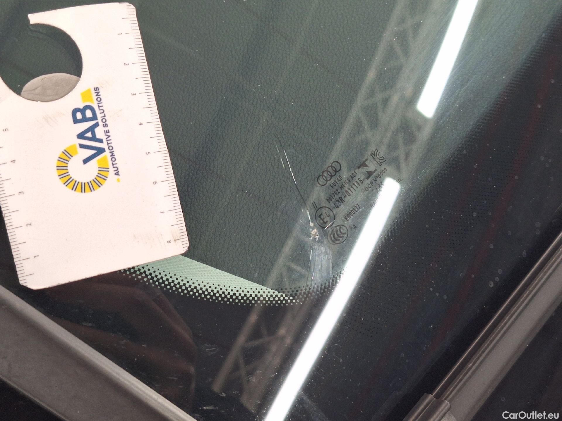  Audi  Q3 Audi,  SB '19 PHEV, Audi  Sportback 45 TFSI e S tronic 5d #18