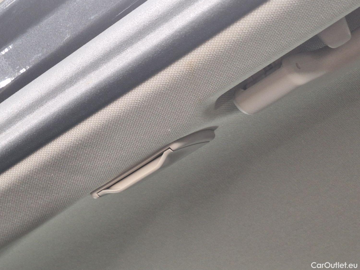  Bmw  Serie 5 BMW, 5-serie To FL'20, BMW 5 Reeks Touring 518d Aut. (100 kW) 5d #52