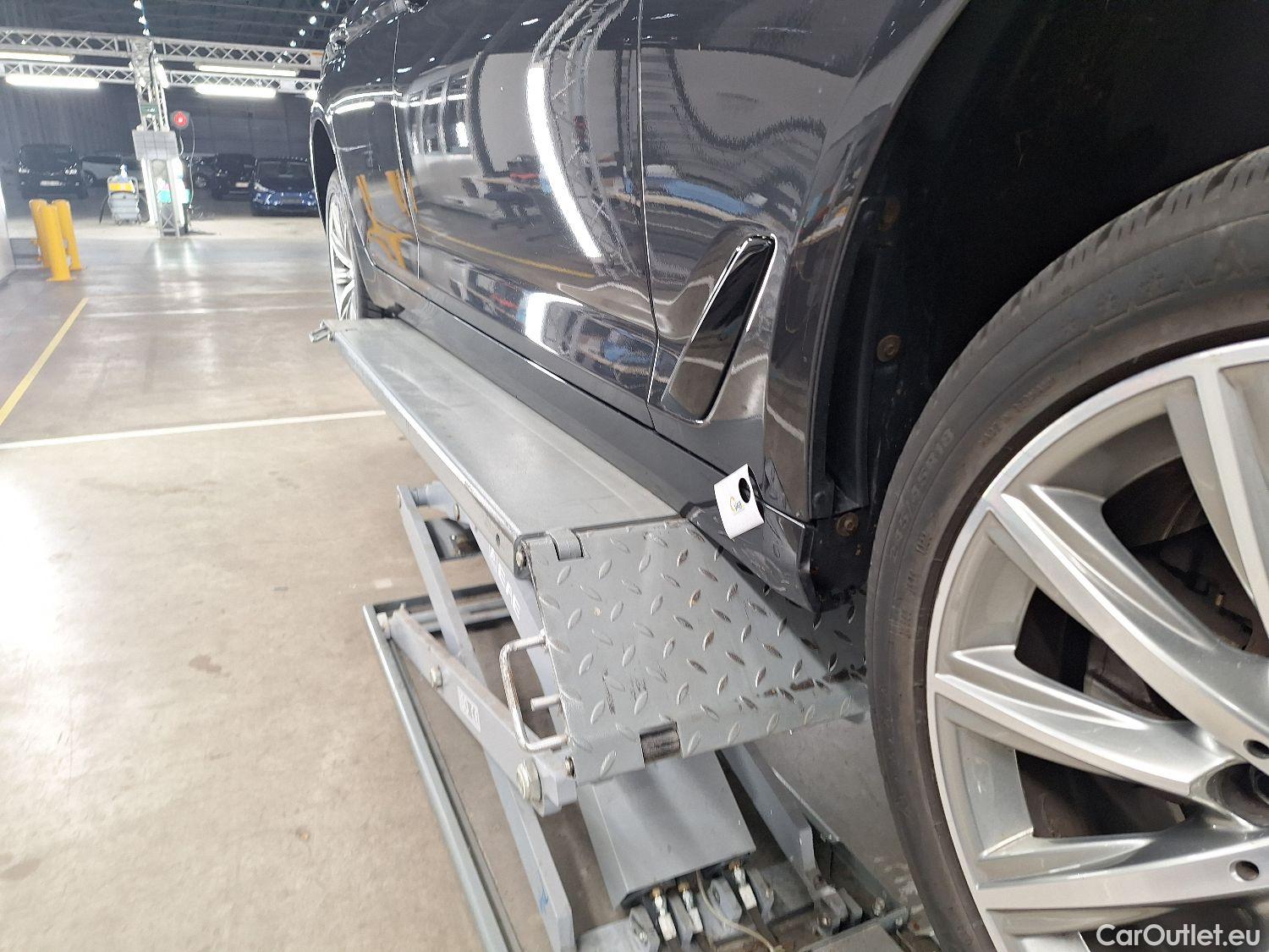  Bmw  Serie 5 BMW, 5-serie To FL'20, BMW 5 Reeks Touring 518d Aut. (100 kW) 5d #17