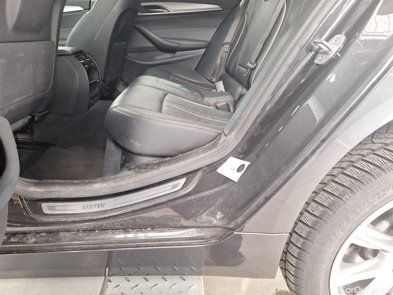  Bmw  Serie 5 BMW, 5-serie To FL'20, BMW 5 Reeks Touring 518d Aut. (100 kW) 5d #77