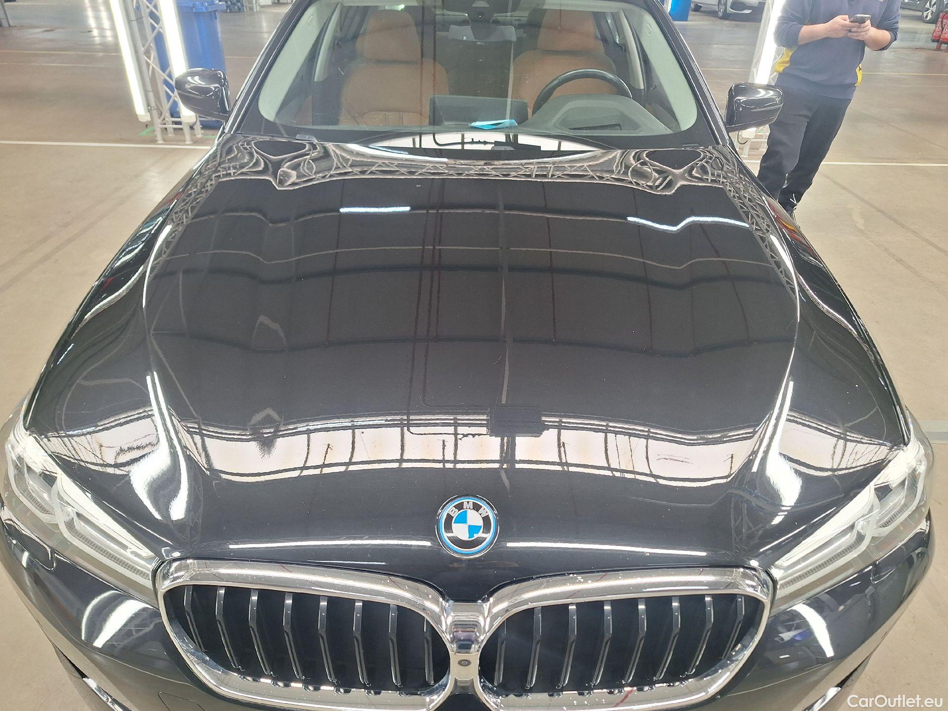  Bmw  Serie 5 BMW, 5-serie FL'20 PHEV, BMW 5 Reeks Berline 545e xDrive 4d #1