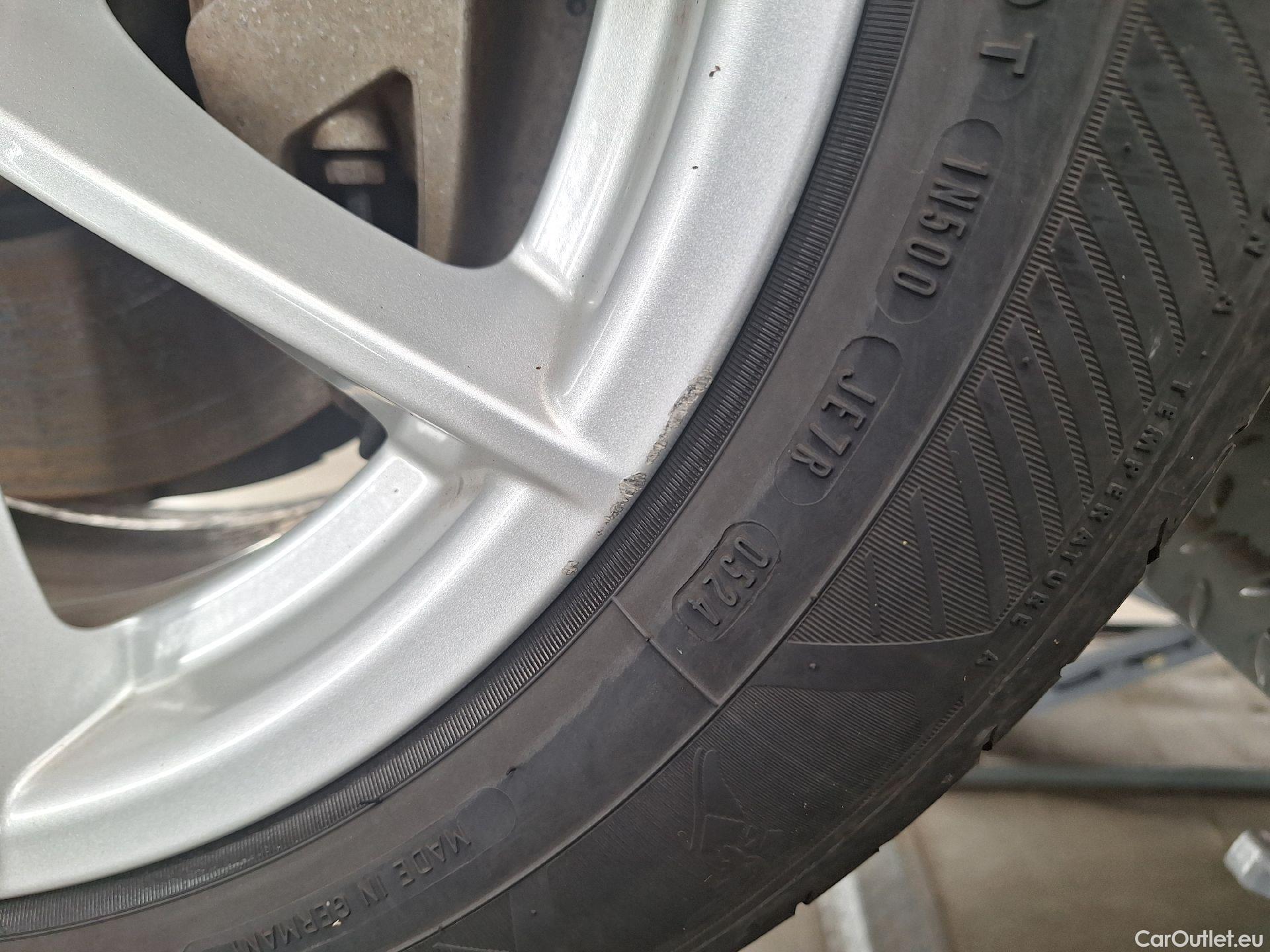  Bmw  Serie 5 BMW, 5-serie FL'20 PHEV, BMW 5 Reeks Berline 545e xDrive 4d #21