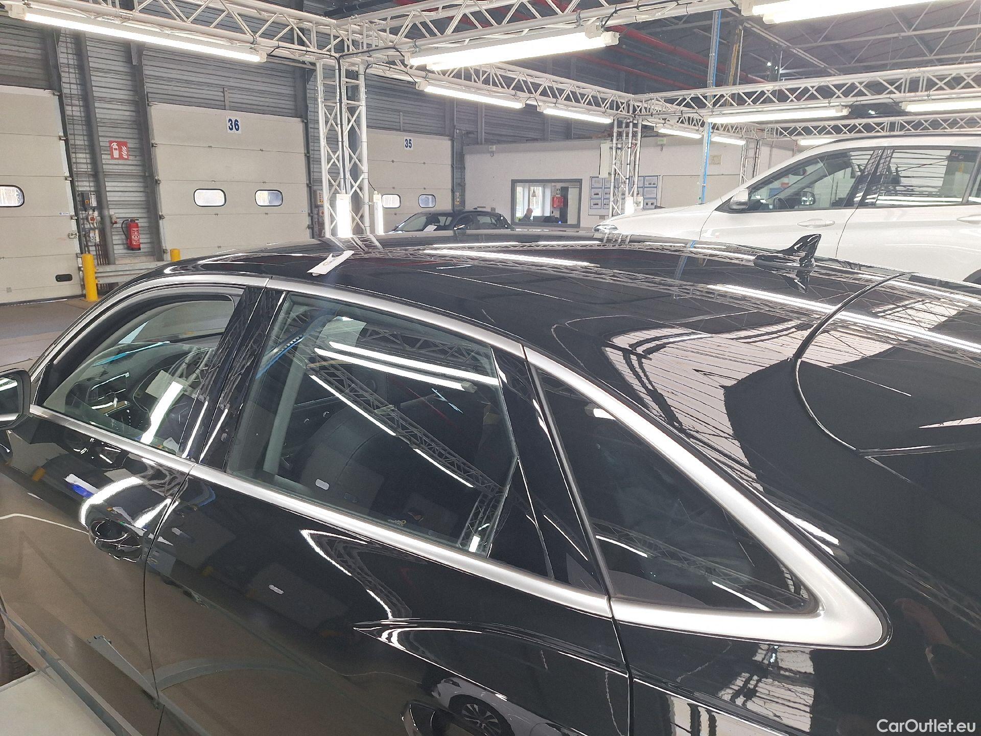  Audi  Q3 Audi,  SB '19 PHEV, Audi  Sportback 45 TFSI e S tronic 5d #1