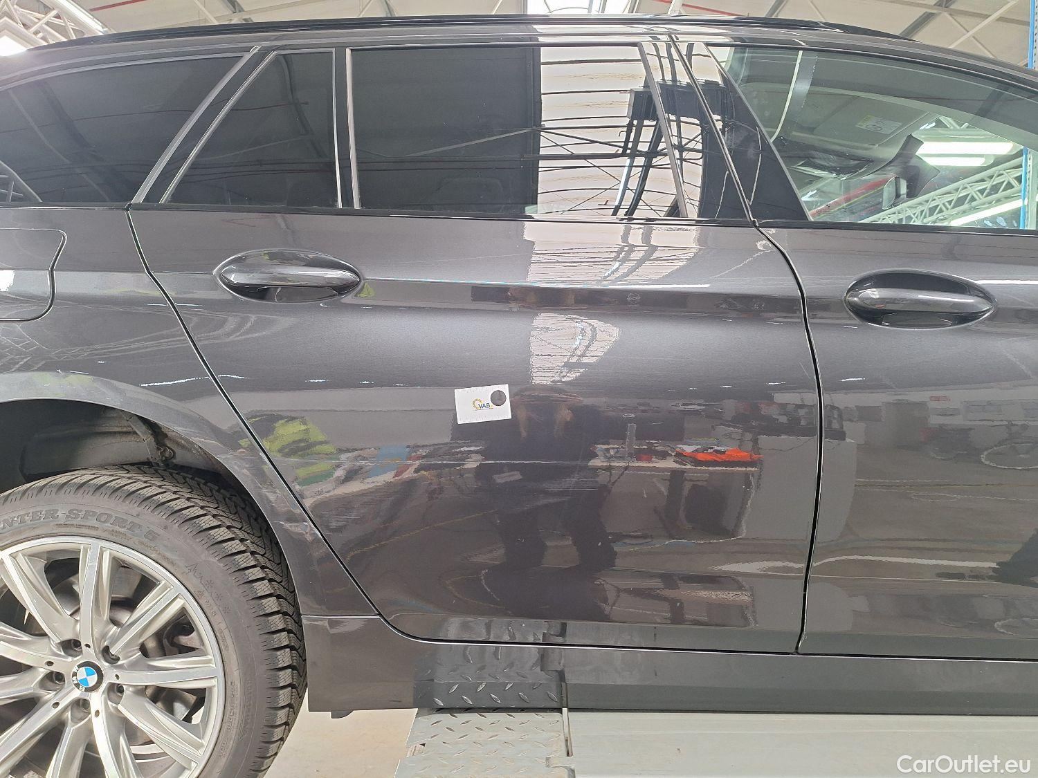  Bmw  Serie 5 BMW, 5-serie To FL'20, BMW 5 Reeks Touring 518d Aut. (100 kW) 5d #27