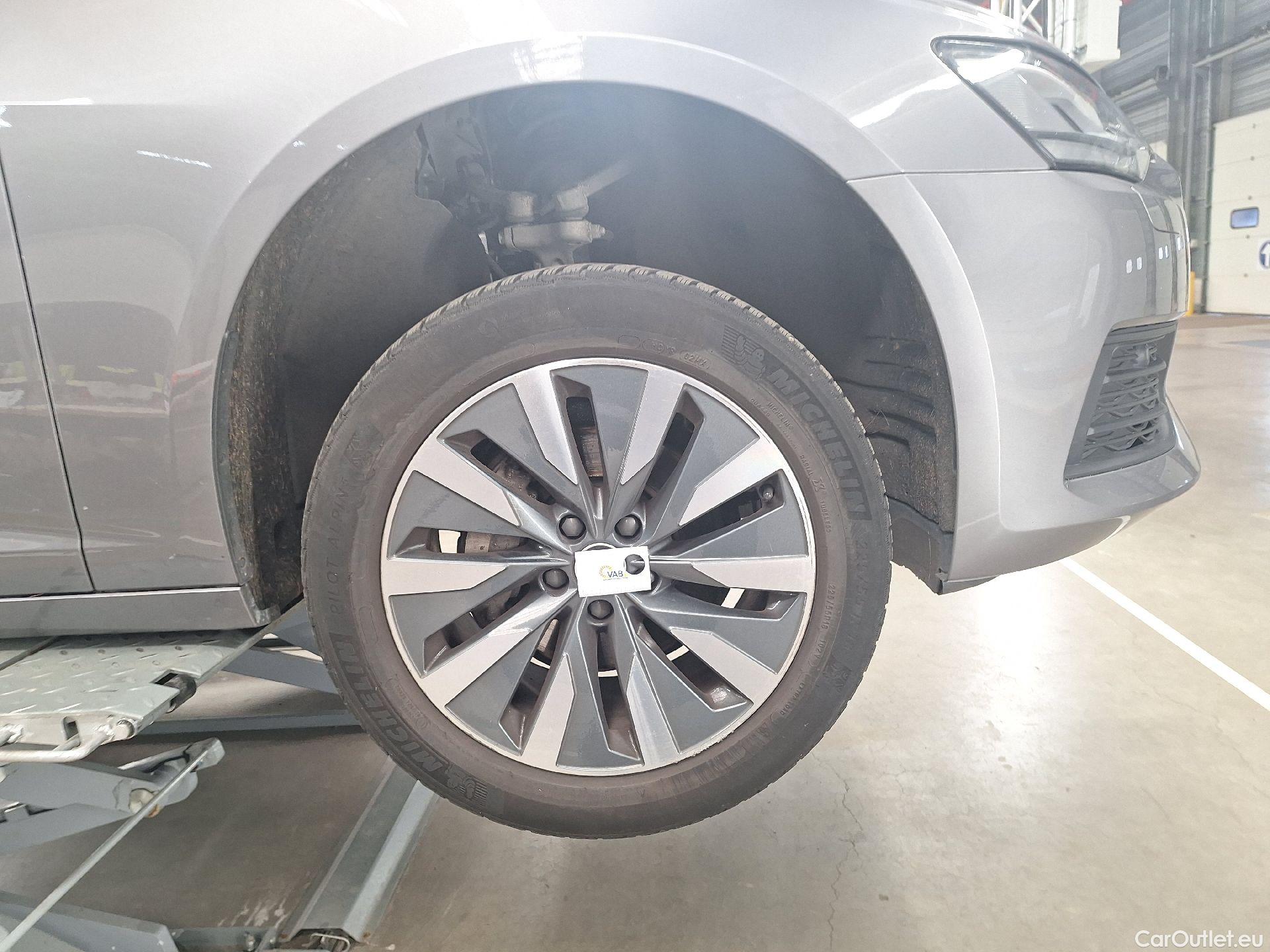  Audi  A6 Audi,  Avant '18, Audi  Avant Business Edition 35 TDI S tronic 5d #60