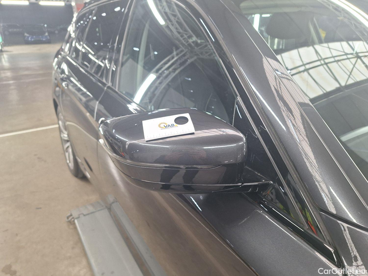  Bmw  Serie 5 BMW, 5-serie To FL'20, BMW 5 Reeks Touring 518d Aut. (100 kW) 5d #47