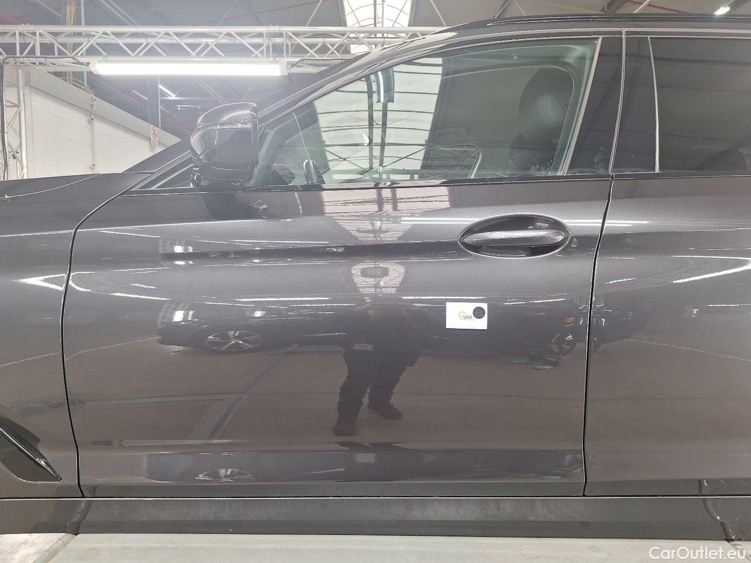  Bmw  Serie 5 BMW, 5-serie To FL'20, BMW 5 Reeks Touring 518d Aut. (100 kW) 5d #56