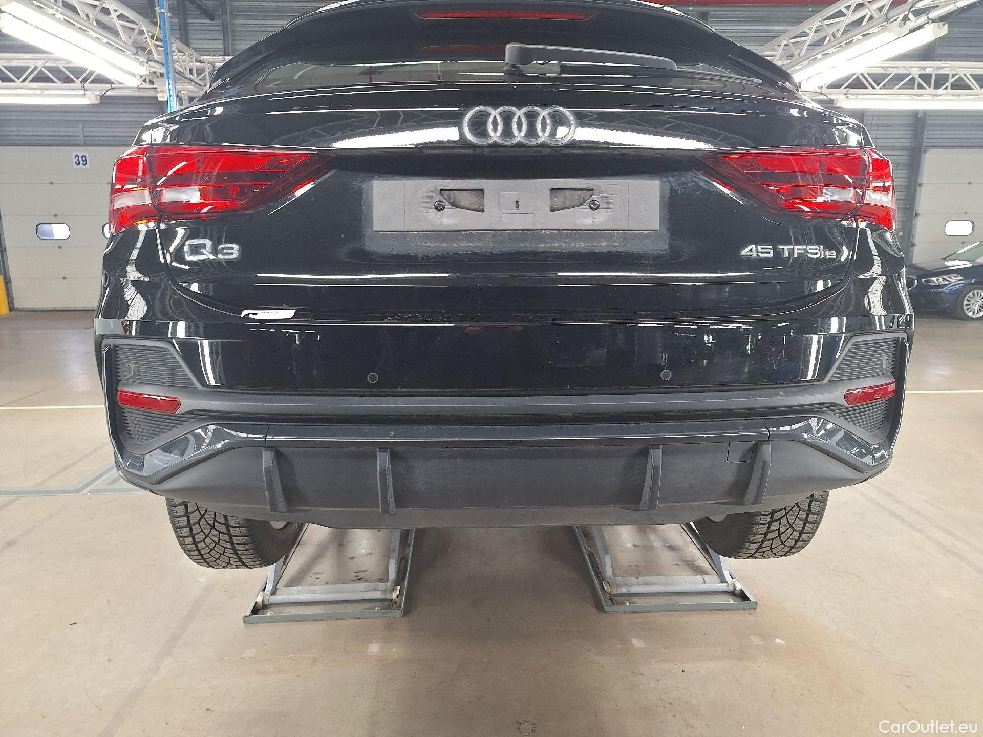  Audi  Q3 Audi,  SB '19 PHEV, Audi  Sportback 45 TFSI e S tronic 5d #9