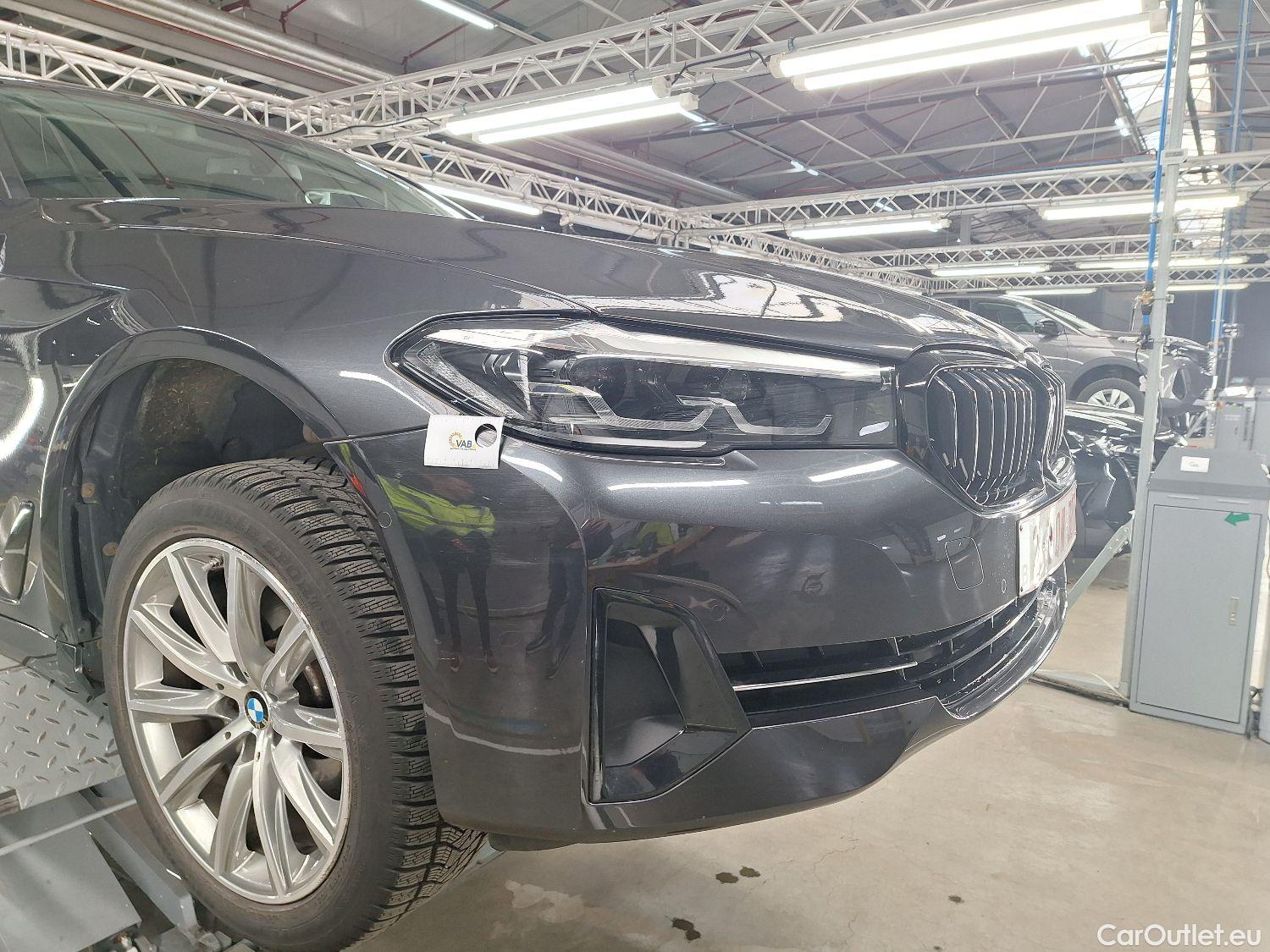  Bmw  Serie 5 BMW, 5-serie To FL'20, BMW 5 Reeks Touring 518d Aut. (100 kW) 5d #64