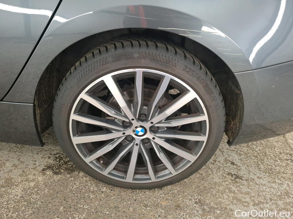  Bmw  Serie 2 BMW Série 2 Gran Coupé / 2019 / 4P / Berline 218D Business Design #36