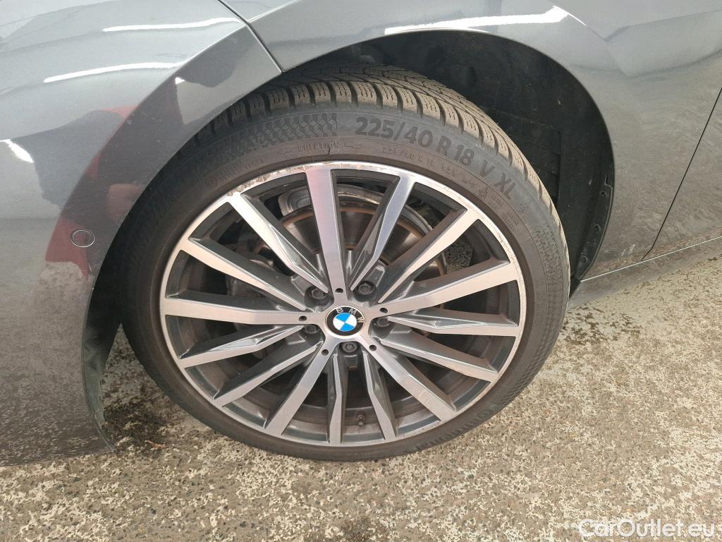  Bmw  Serie 2 BMW Série 2 Gran Coupé / 2019 / 4P / Berline 218D Business Design #9