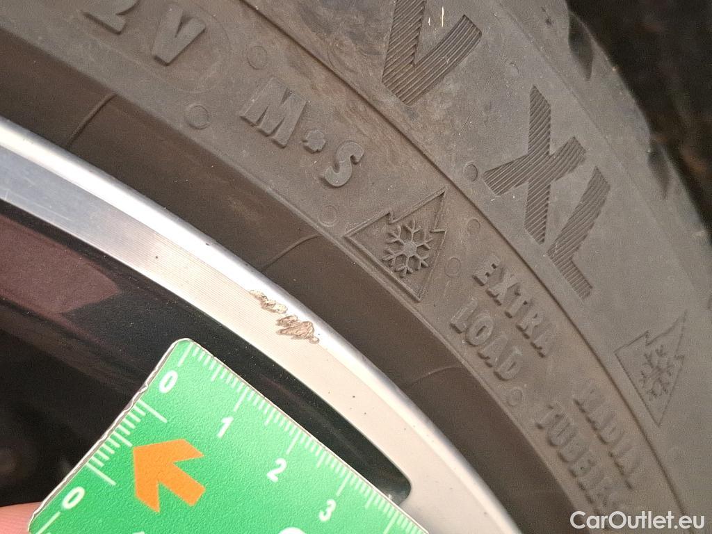  Bmw  Serie 2 BMW Série 2 Gran Coupé / 2019 / 4P / Berline 218D Business Design #41