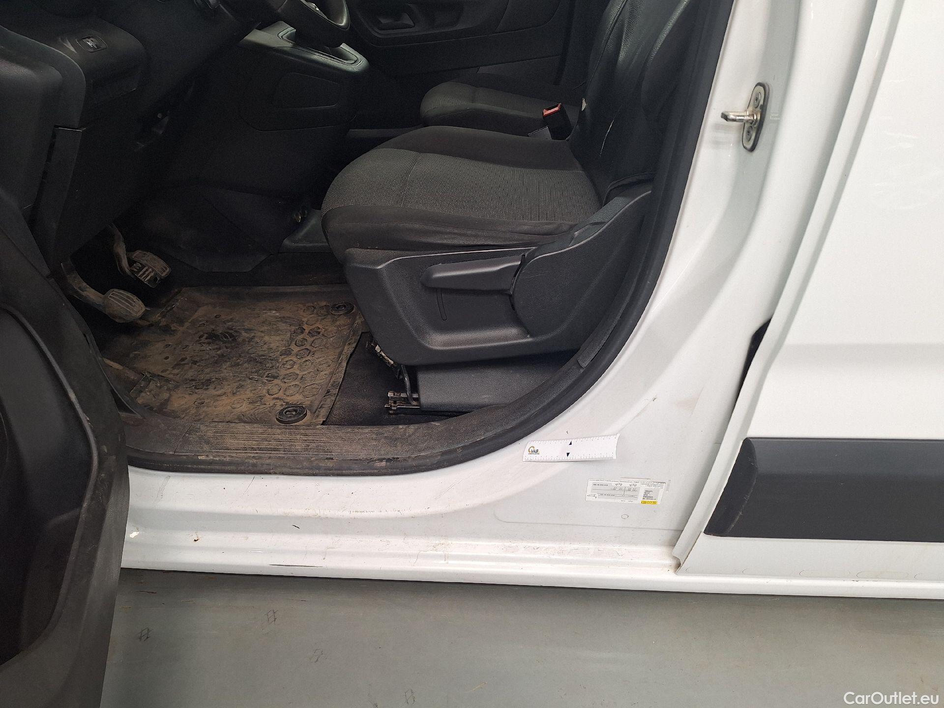  Citroen  Berlingo Citroën, _ '18, Citroën  M Light 1.5 BlueHDi 100 S&S MAN6  #44