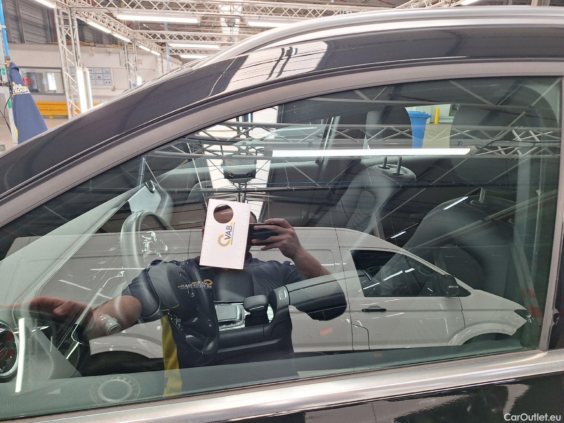  Mercedes  GLA Mercedes,  '20 PHEV, Mercedes-Benz   250e Business Solution 5d #4