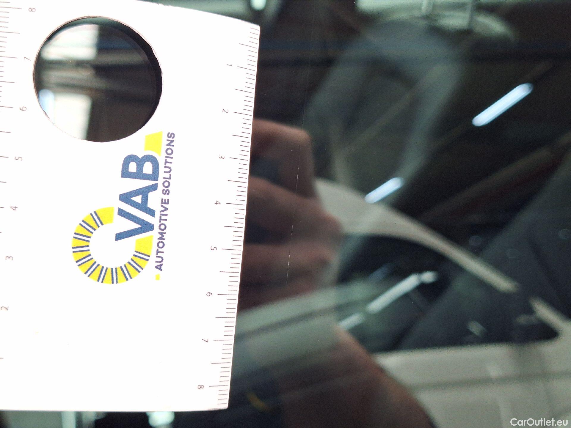  Mercedes  GLA Mercedes,  '20 PHEV, Mercedes-Benz   250e Business Solution 5d #5