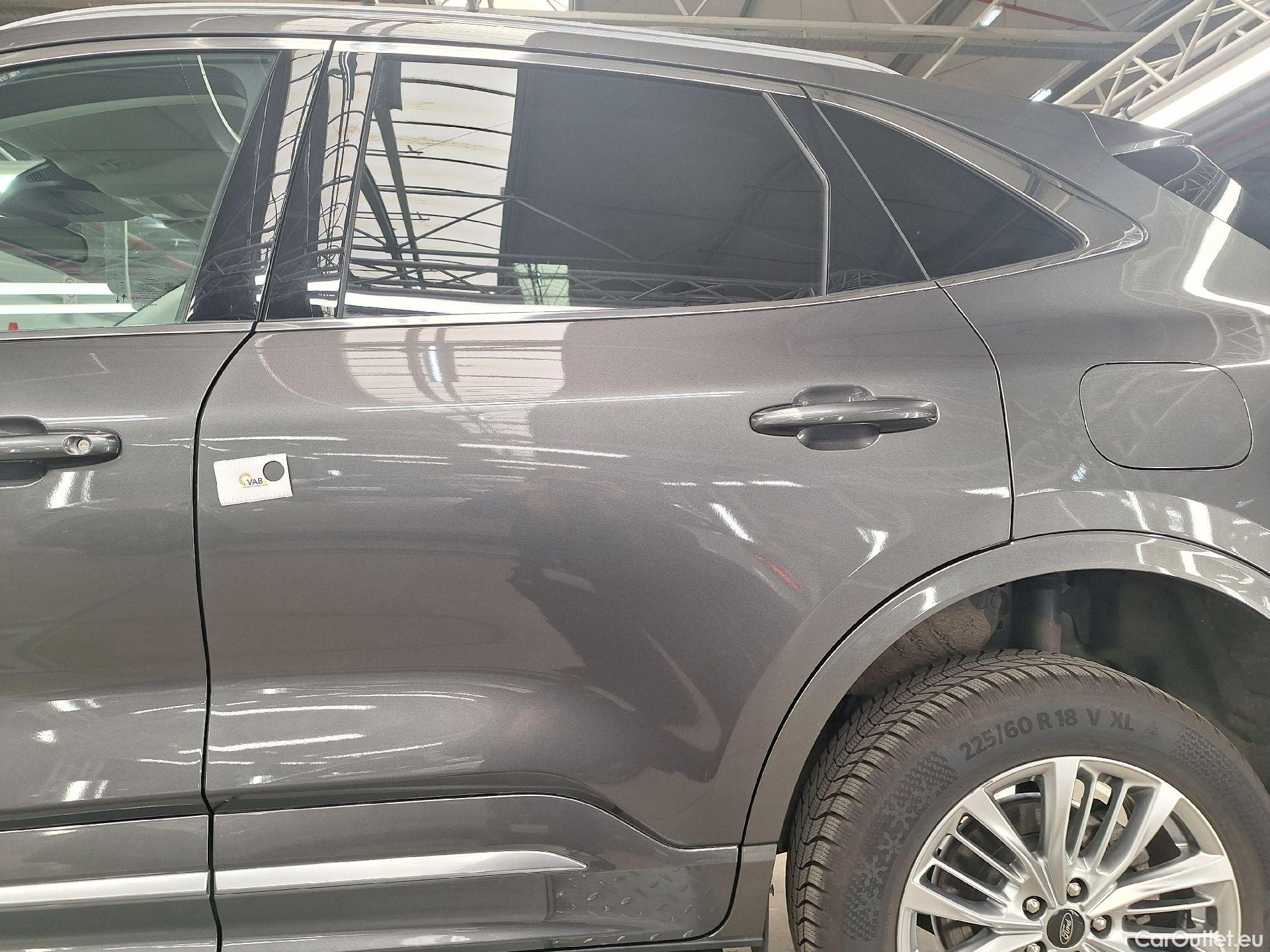  Ford  Kuga Ford,  '19 PHEV, Ford  2.5i PHEV Aut. 165kW Vignale 5d #32