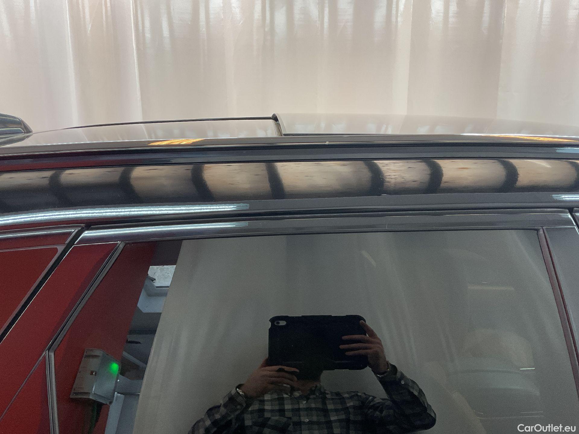  Land Rover  Range Rover Land Rover,  Velar'17, Land Rover  Velar 5.0 V8 Supercharged S #39