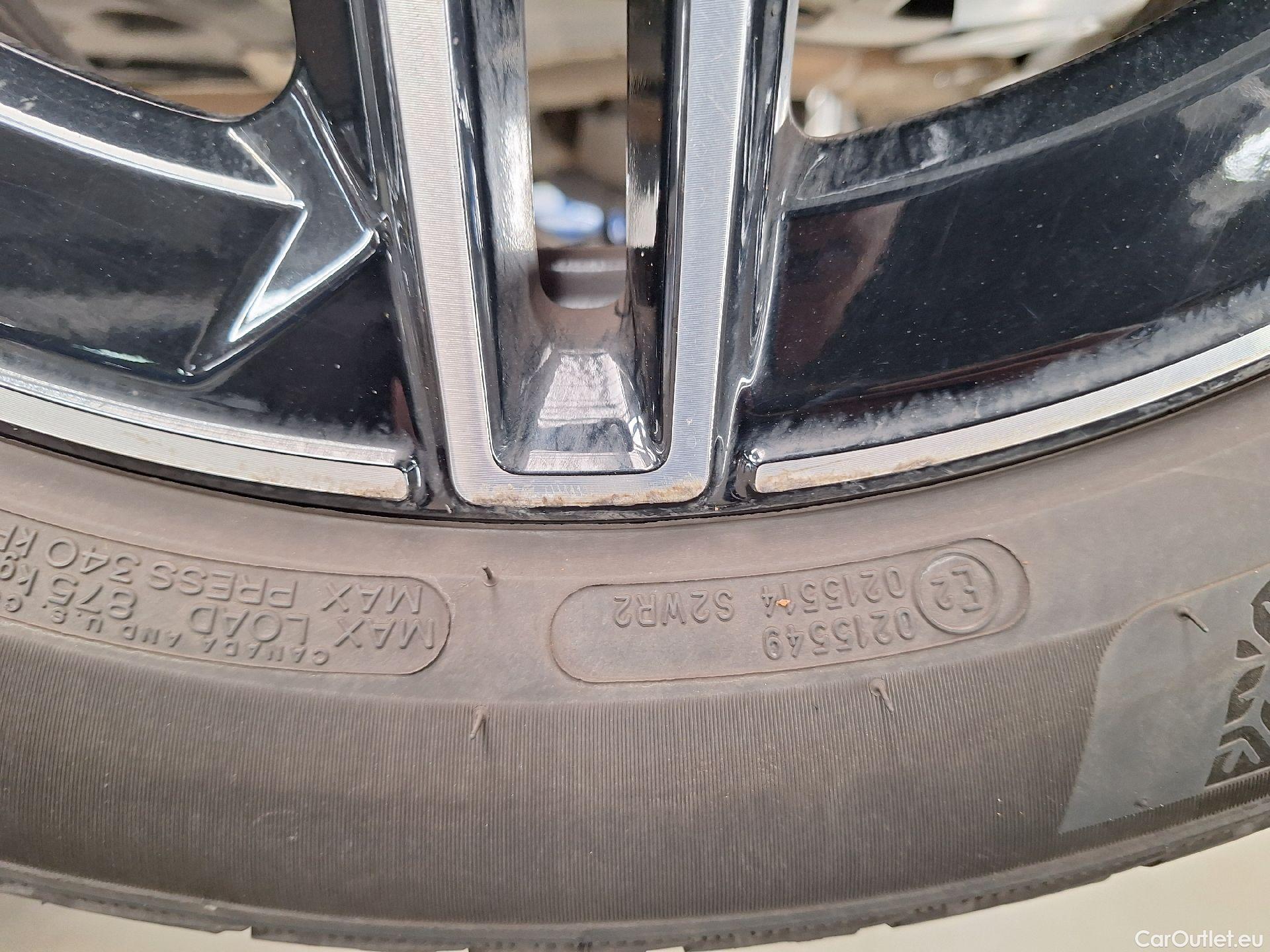  Mercedes  GLB Mercedes,  '19, Mercedes-Benz   180 d Business Solution 5d #19