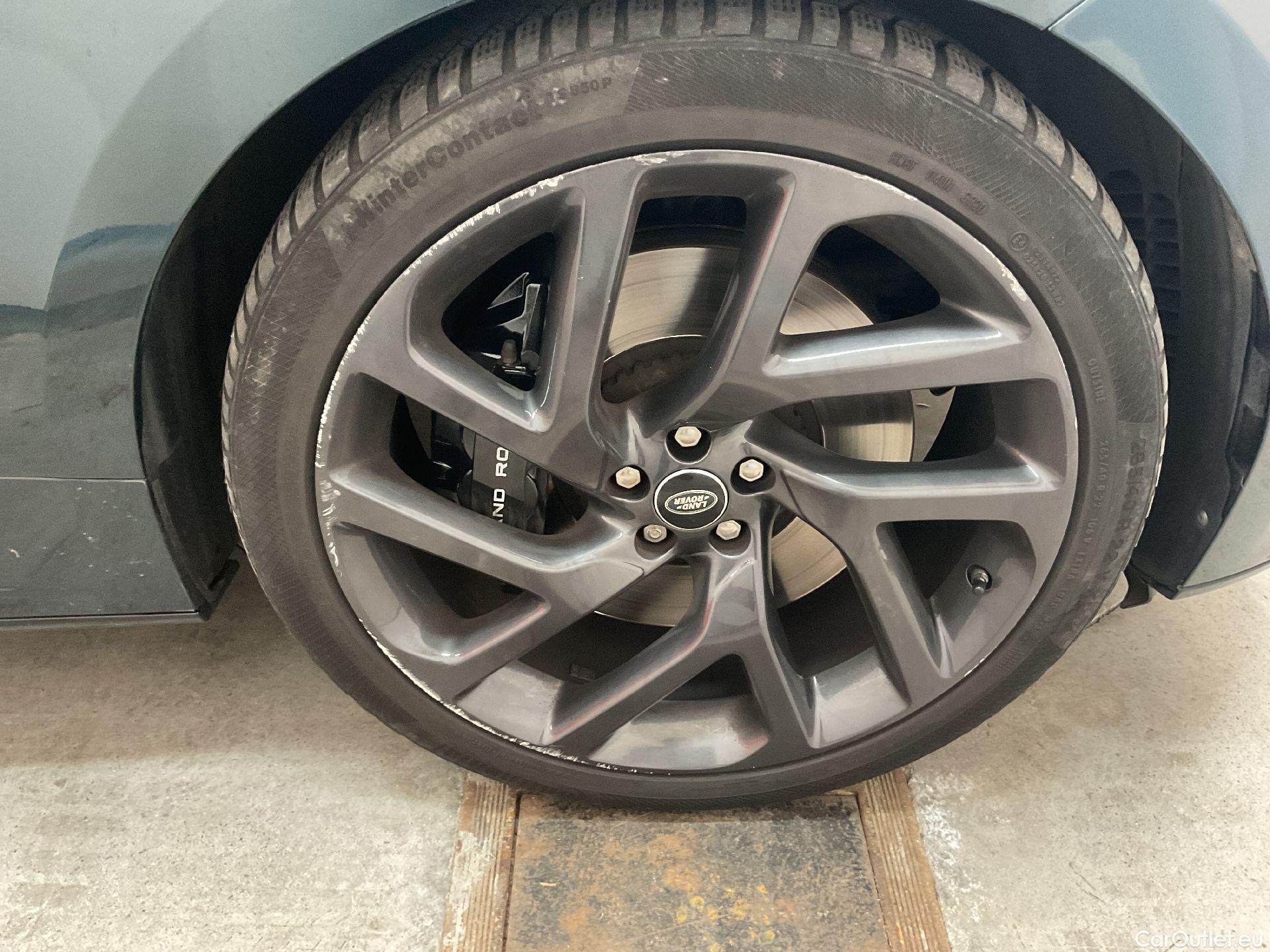  Land Rover  Range Rover Land Rover,  Velar'17, Land Rover  Velar 5.0 V8 Supercharged S #44