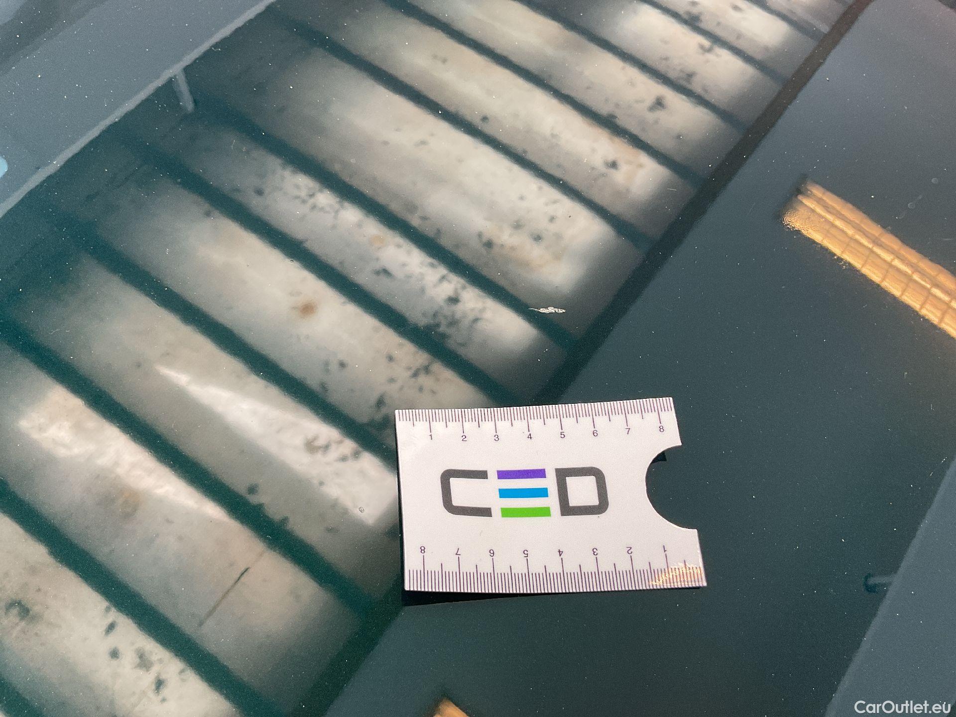  Land Rover  Range Rover Land Rover,  Velar'17, Land Rover  Velar 5.0 V8 Supercharged S #2