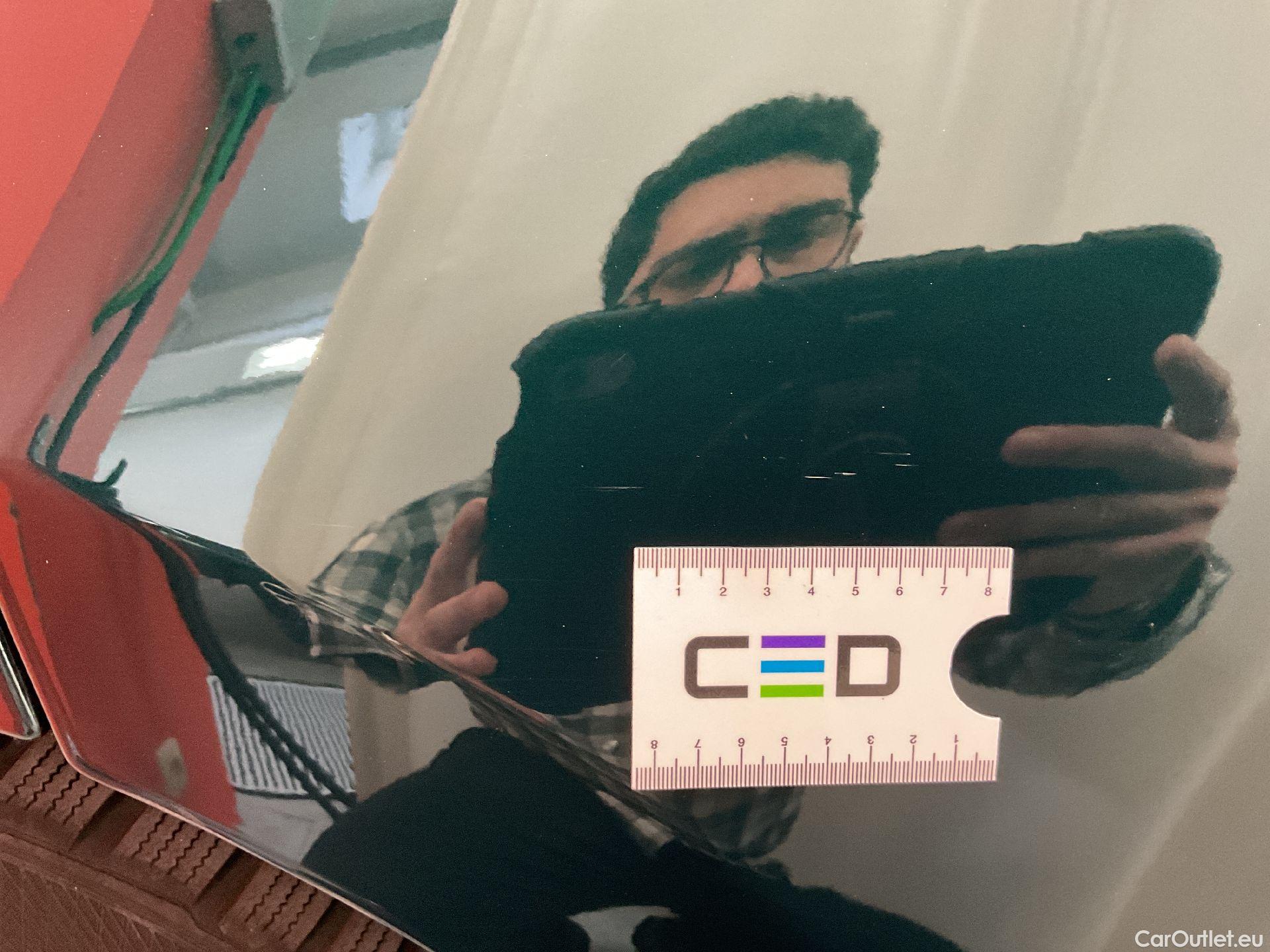  Land Rover  Range Rover Land Rover,  Velar'17, Land Rover  Velar 5.0 V8 Supercharged S #38