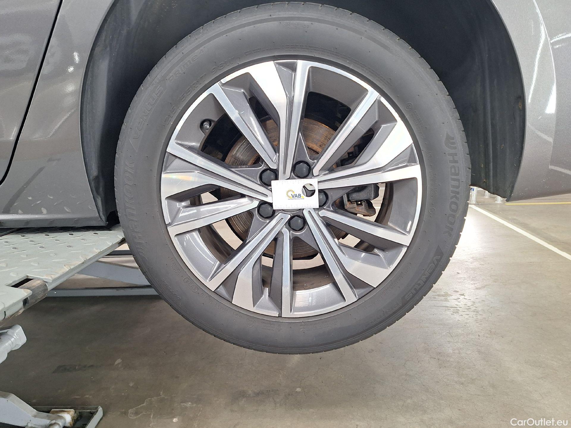  Peugeot  508 Peugeot,  SW '18, Peugeot  SW 1.5 BlueHDi 130 S&S EAT8 Allure 5d #68