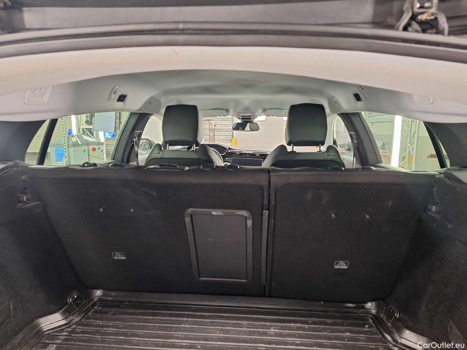  Peugeot  508 Peugeot,  SW '18, Peugeot  SW 1.5 BlueHDi 130 S&S EAT8 Allure 5d #38