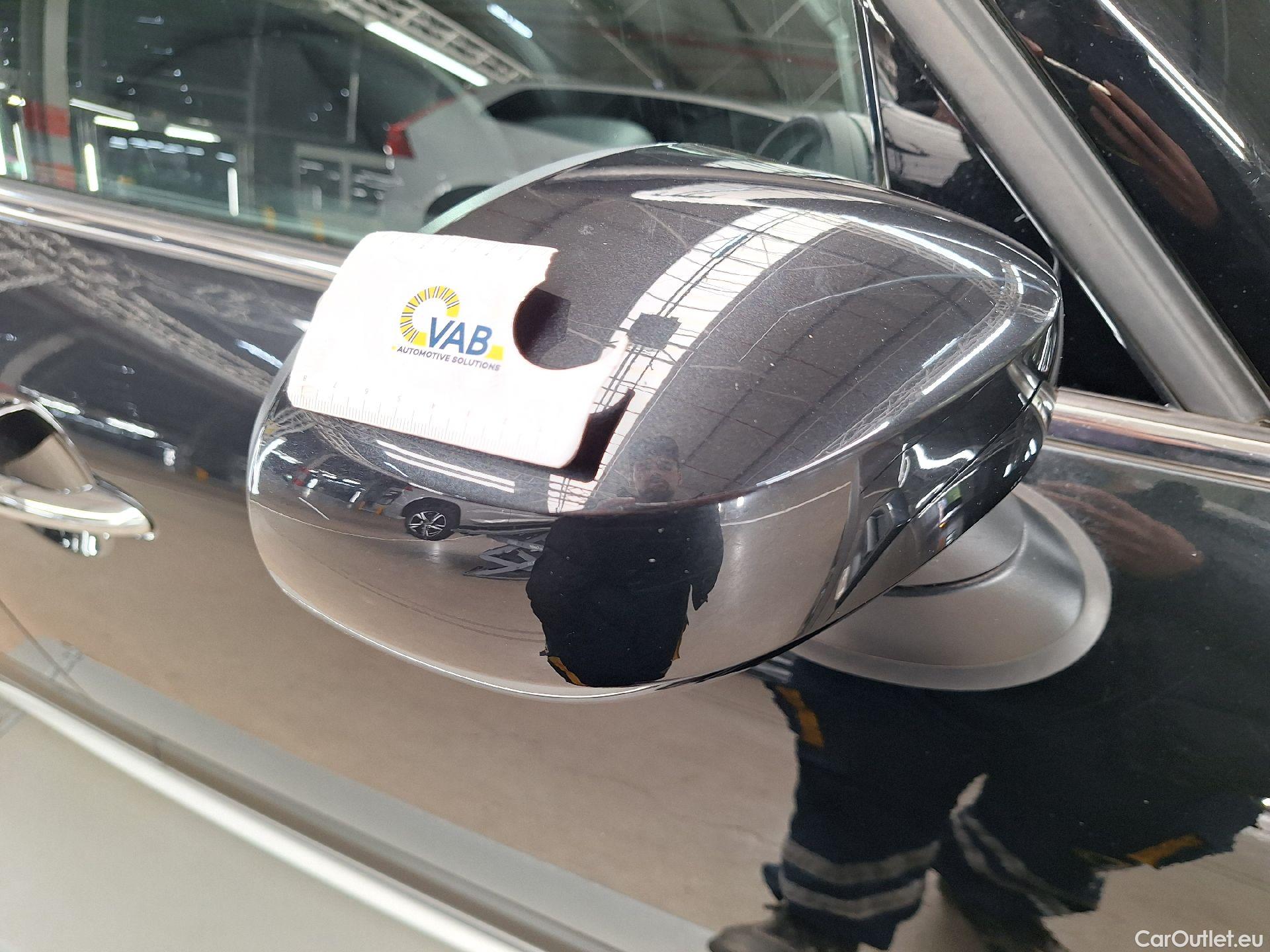  Mini  Countryman MINI, Mini  '16, Mini  Cooper (100 kW) 5d #12