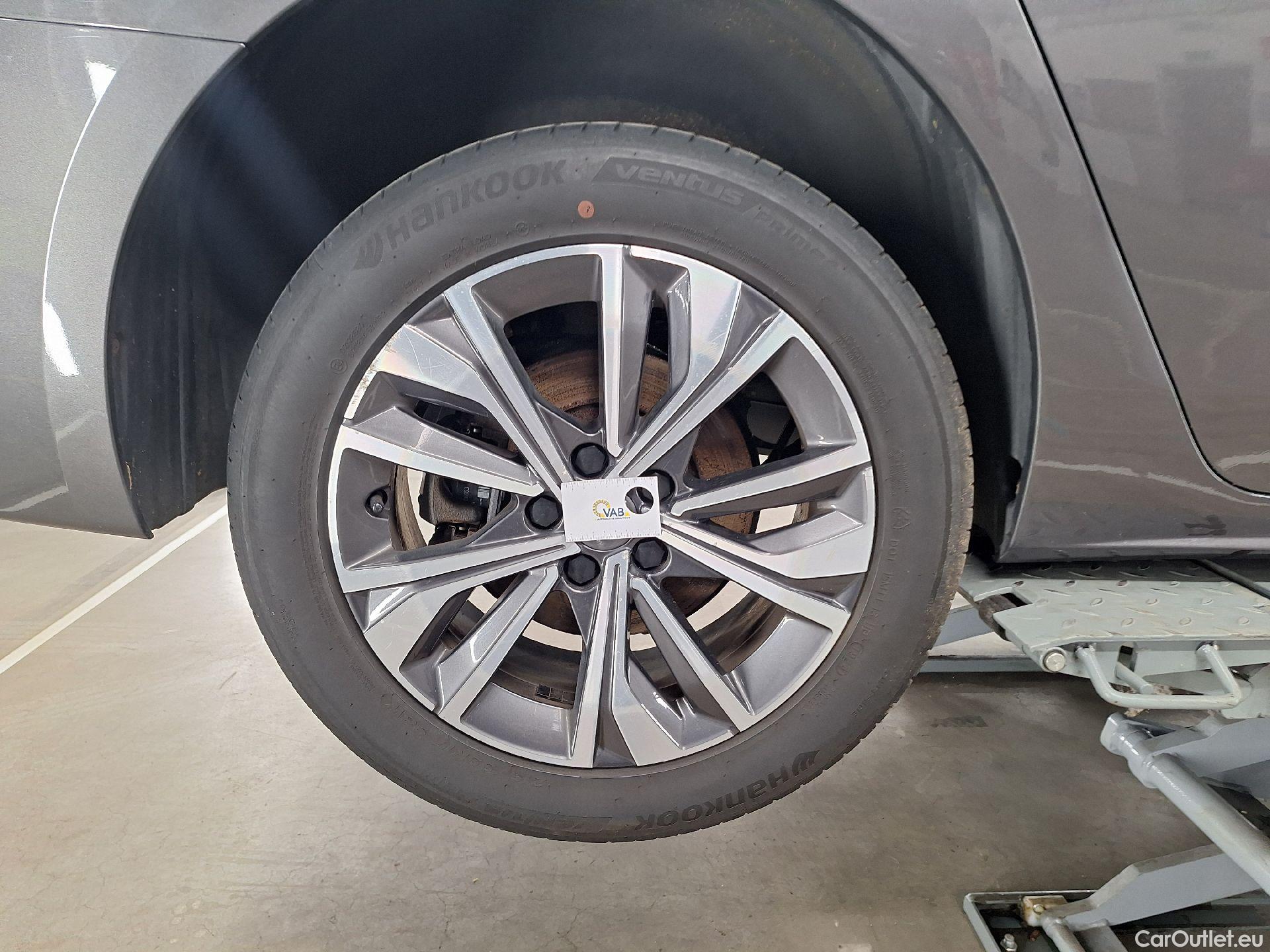  Peugeot  508 Peugeot,  SW '18, Peugeot  SW 1.5 BlueHDi 130 S&S EAT8 Allure 5d #84