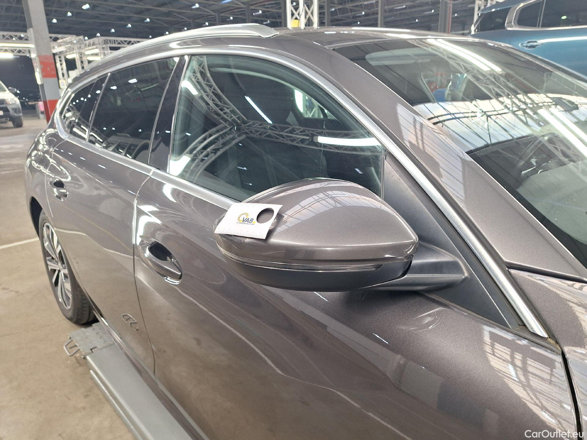  Peugeot  508 Peugeot,  SW '18, Peugeot  SW 1.5 BlueHDi 130 S&S EAT8 Allure 5d #30