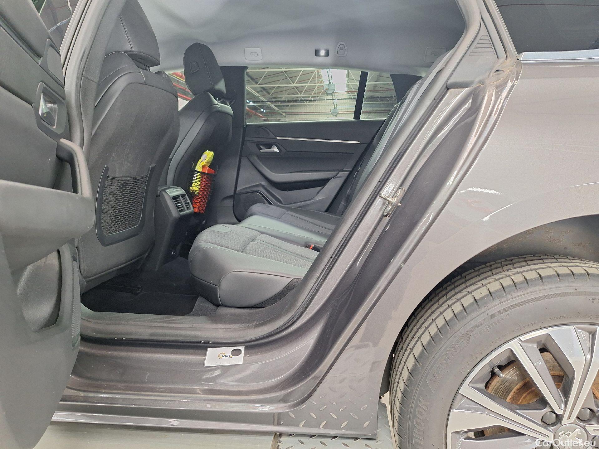  Peugeot  508 Peugeot,  SW '18, Peugeot  SW 1.5 BlueHDi 130 S&S EAT8 Allure 5d #102