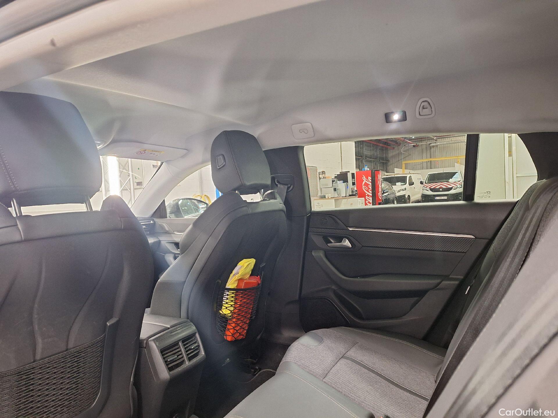  Peugeot  508 Peugeot,  SW '18, Peugeot  SW 1.5 BlueHDi 130 S&S EAT8 Allure 5d #40