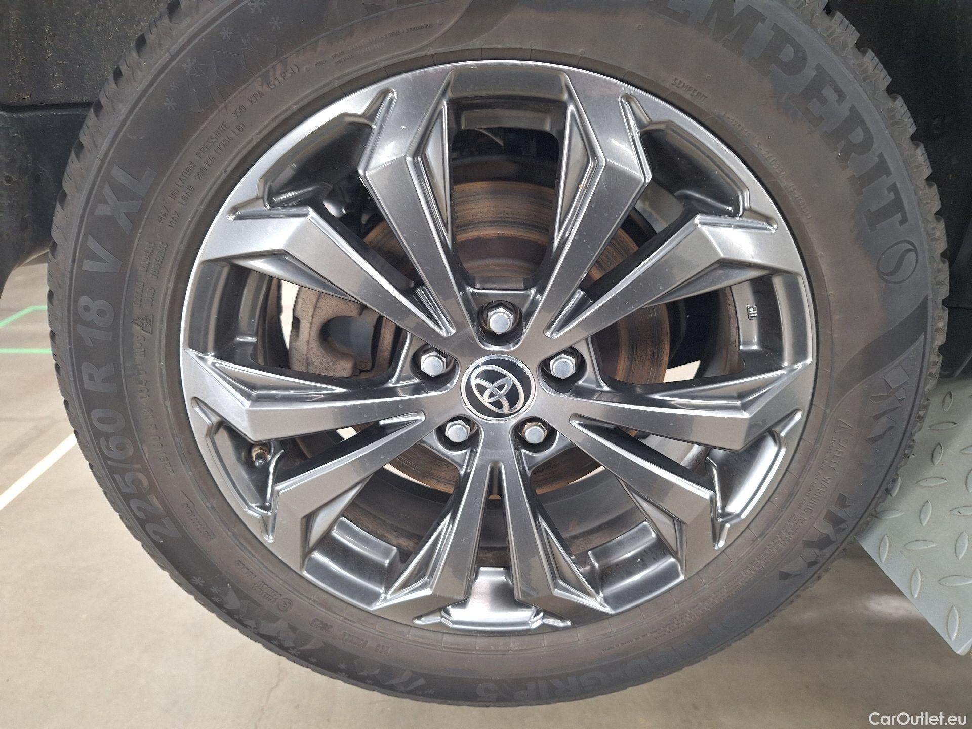  Toyota  RAV4 Toyota,  '18, Toyota  2.5 Hybrid Lithium Dynamic Plus CVT 5d #33