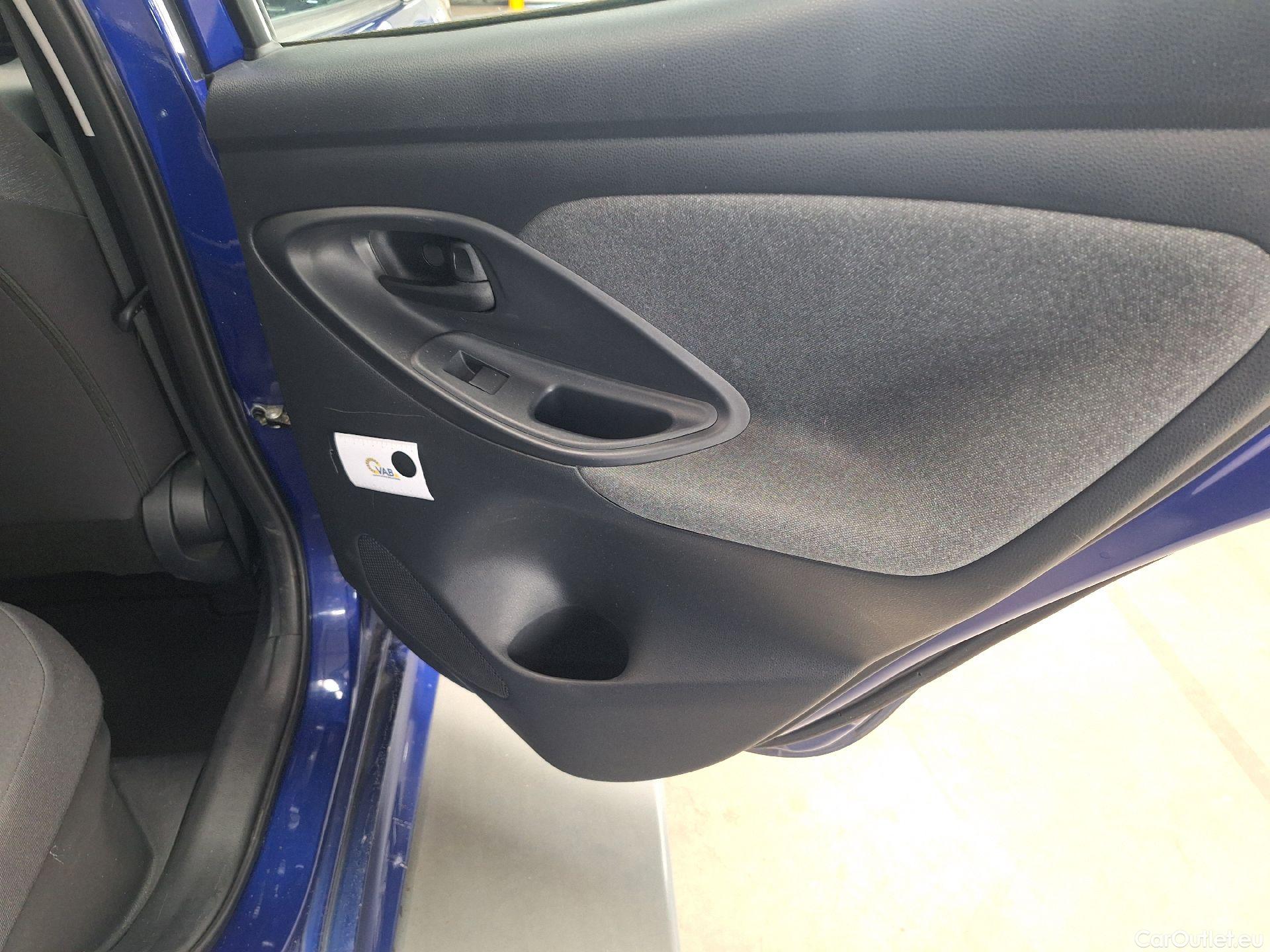  Toyota  Yaris Toyota,  '20, Toyota  1.5 VVT-i Hybrid Iconic e-CVT 5d #29