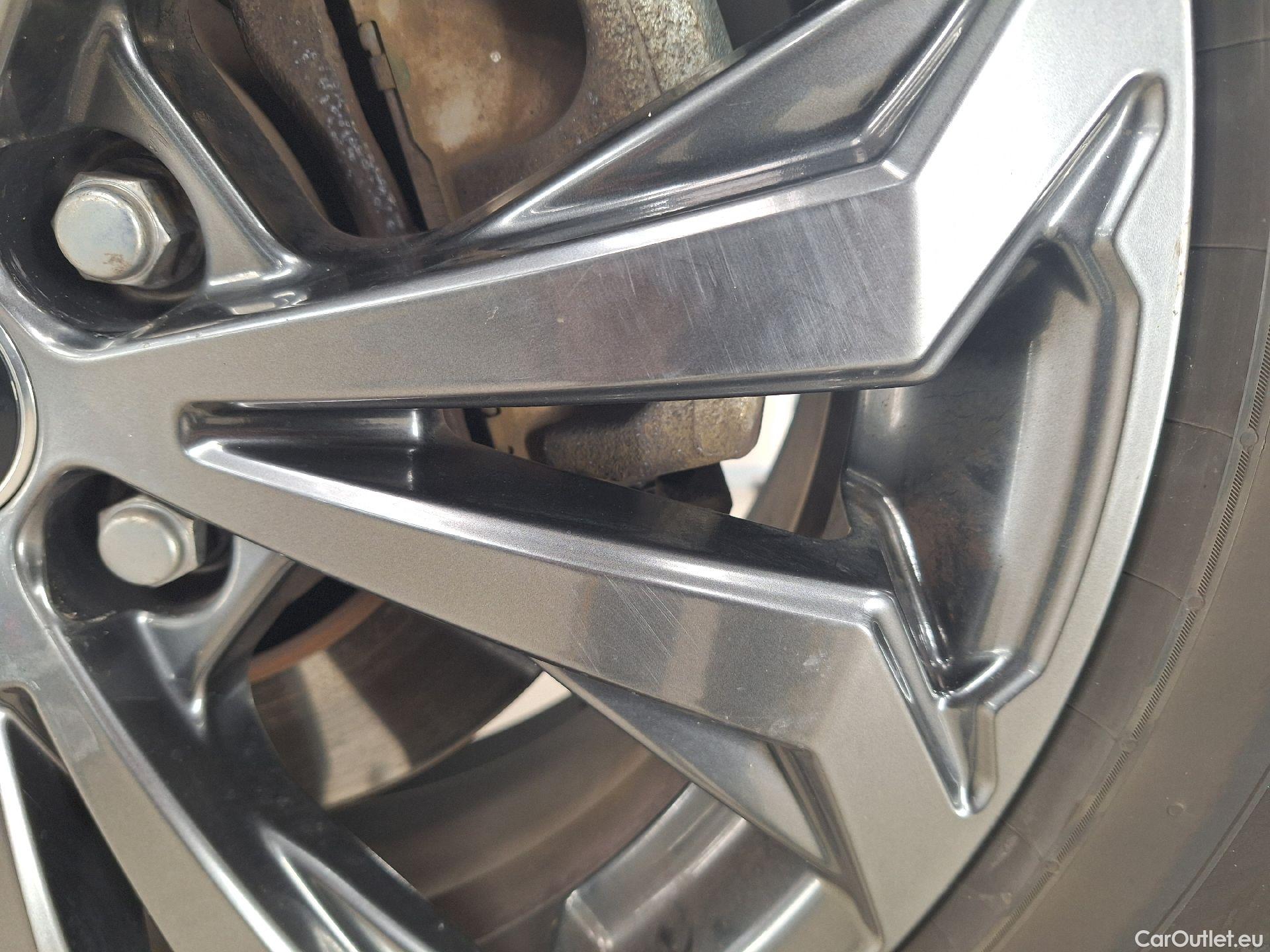  Toyota  RAV4 Toyota,  '18, Toyota  2.5 Hybrid Lithium Dynamic Plus CVT 5d #38