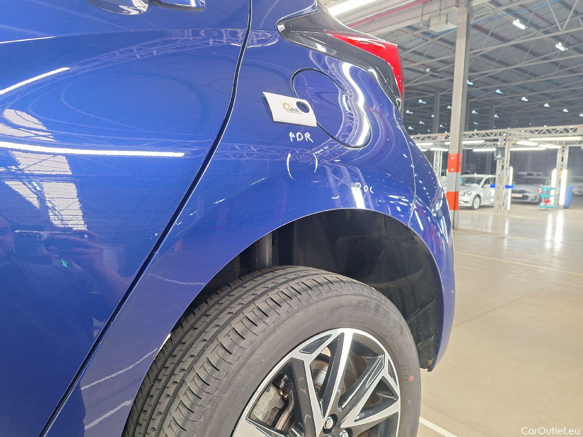  Toyota  Yaris Toyota,  '20, Toyota  1.5 VVT-i Hybrid Iconic e-CVT 5d #41