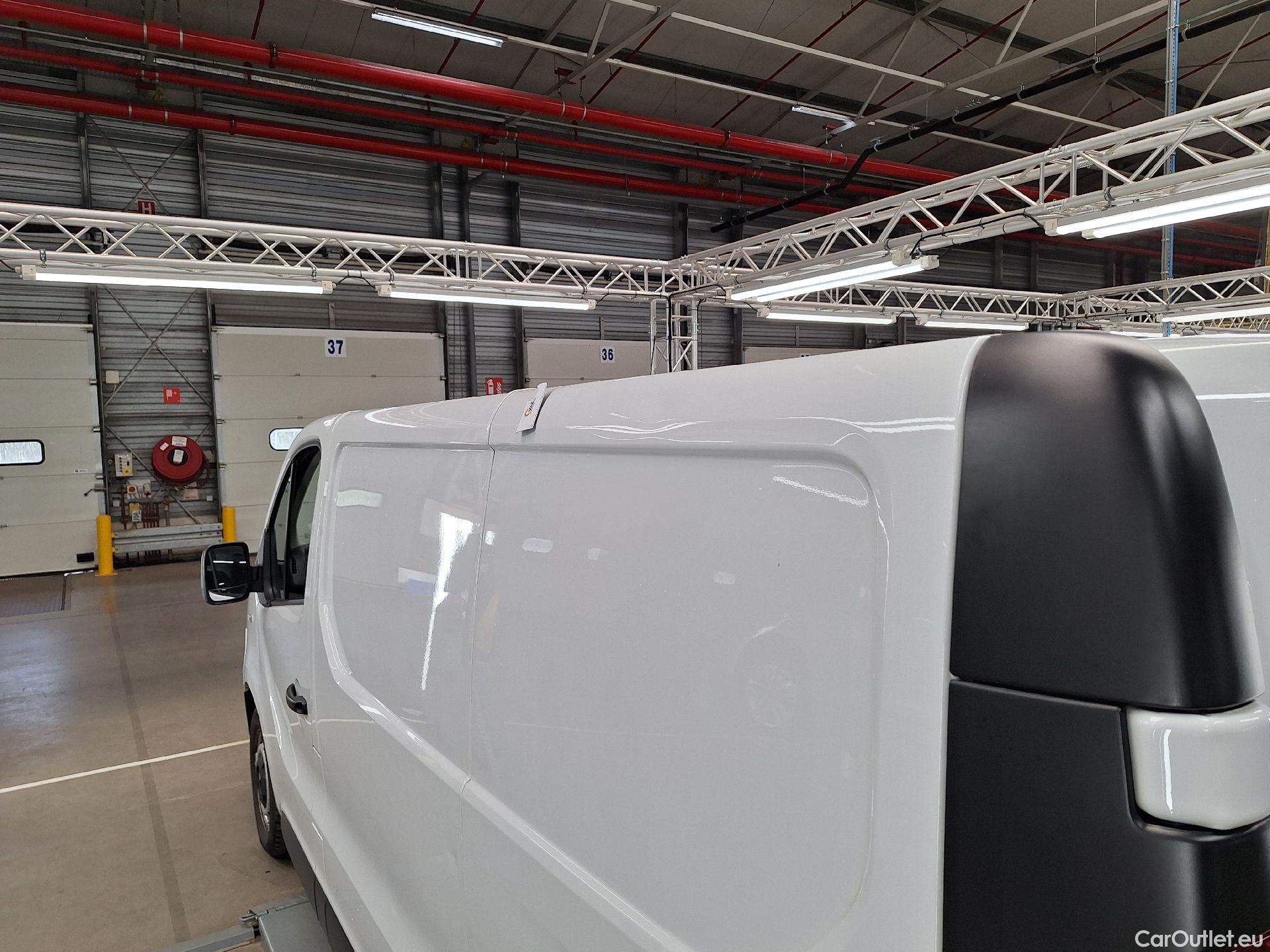  Renault  Trafic Renault, _ '14, Renault  L1H1 dCi 120 Grand Confort 2.7T 4d #3