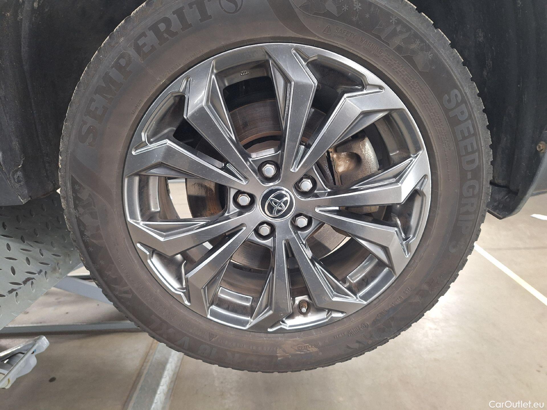  Toyota  RAV4 Toyota,  '18, Toyota  2.5 Hybrid Lithium Dynamic Plus CVT 5d #37