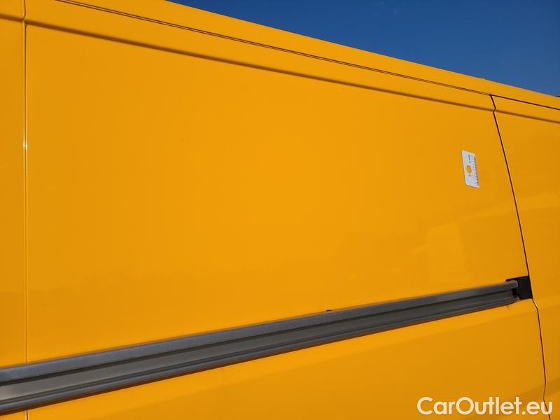  Fiat  Ducato  3 (2006)  2.3MJET 140 L2H1 35 4d #7