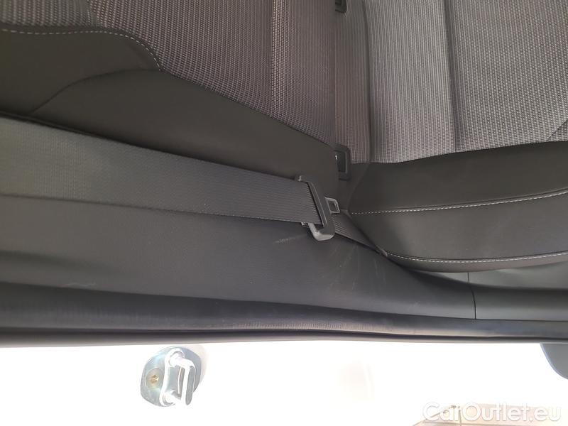  Hyundai  i30  cw (2012)  Kom.1.5i 81 Comfort #5