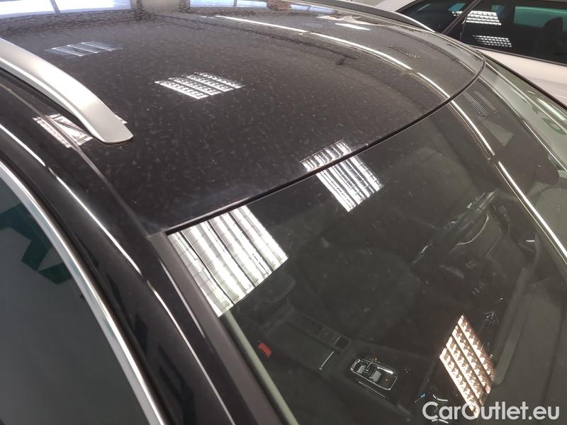  Skoda  Octavia  Combi (NX3)(2020) Oct.C.2.0TDI 150 Style AT #7