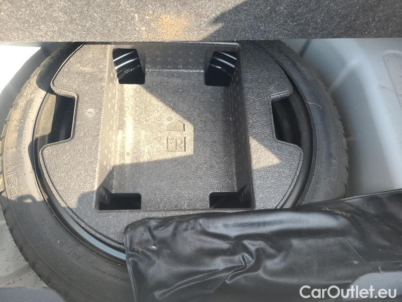  Toyota  Yaris  (XP21) (2020)  1.5 125 Comfort #1