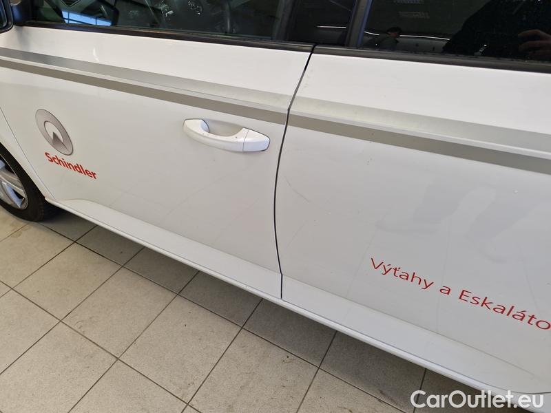  Skoda  Fabia  Combi (2015) Fab.Com.1.0TSI 70 Ambition #8