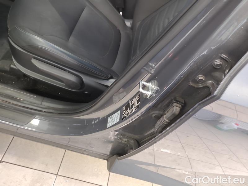  Hyundai  Tucson   (NX)(2020) Tuc.1.6 T MHEV 118 STYLE AT #3