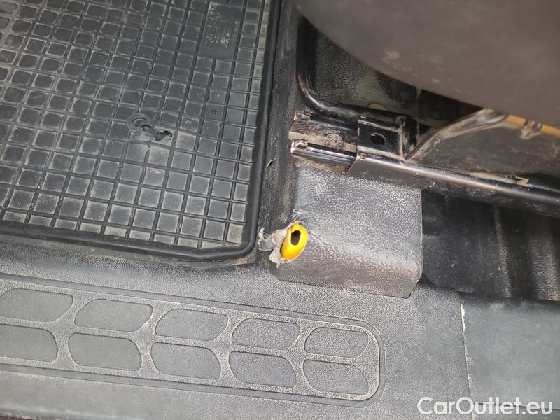  Fiat  Doblo  Cargo (263)  (2014)  Van 1.4CNG 88 BASE L1 3d #3