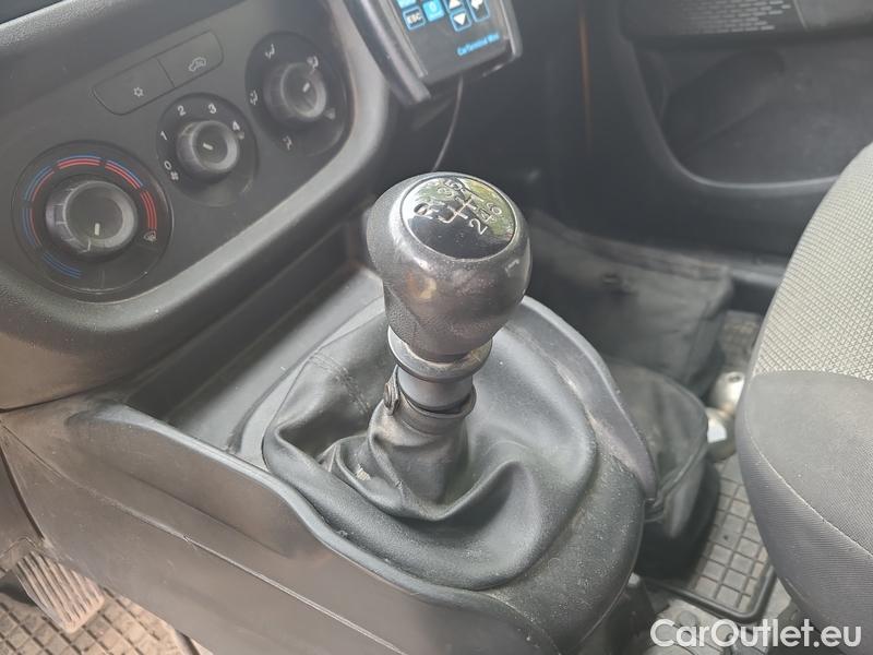  Fiat  Doblo  (2010)  Van 1.4CNG 88 BASE L1 3d #2